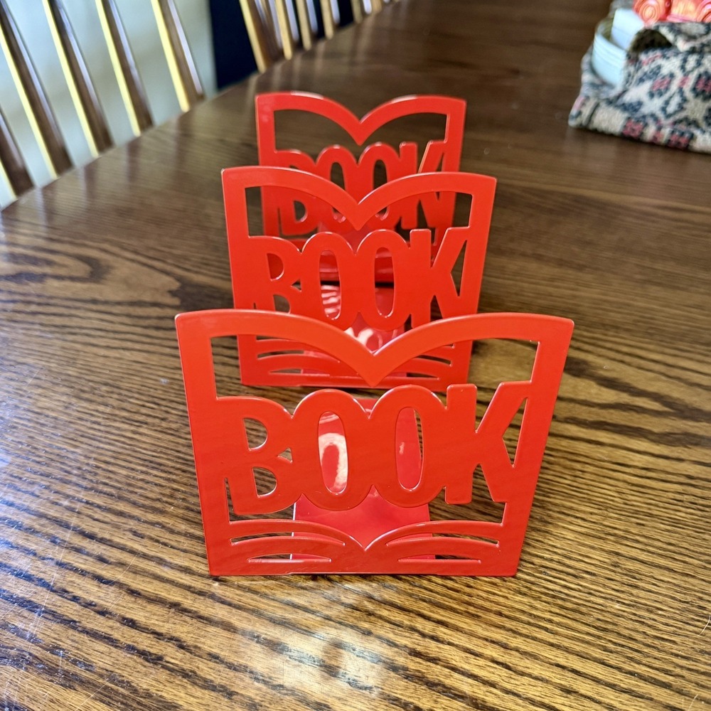 Vintage Red Metal Bookends / Book Dividers – Desk Shelf Organizer Set of 3 - Picture 5 of 7